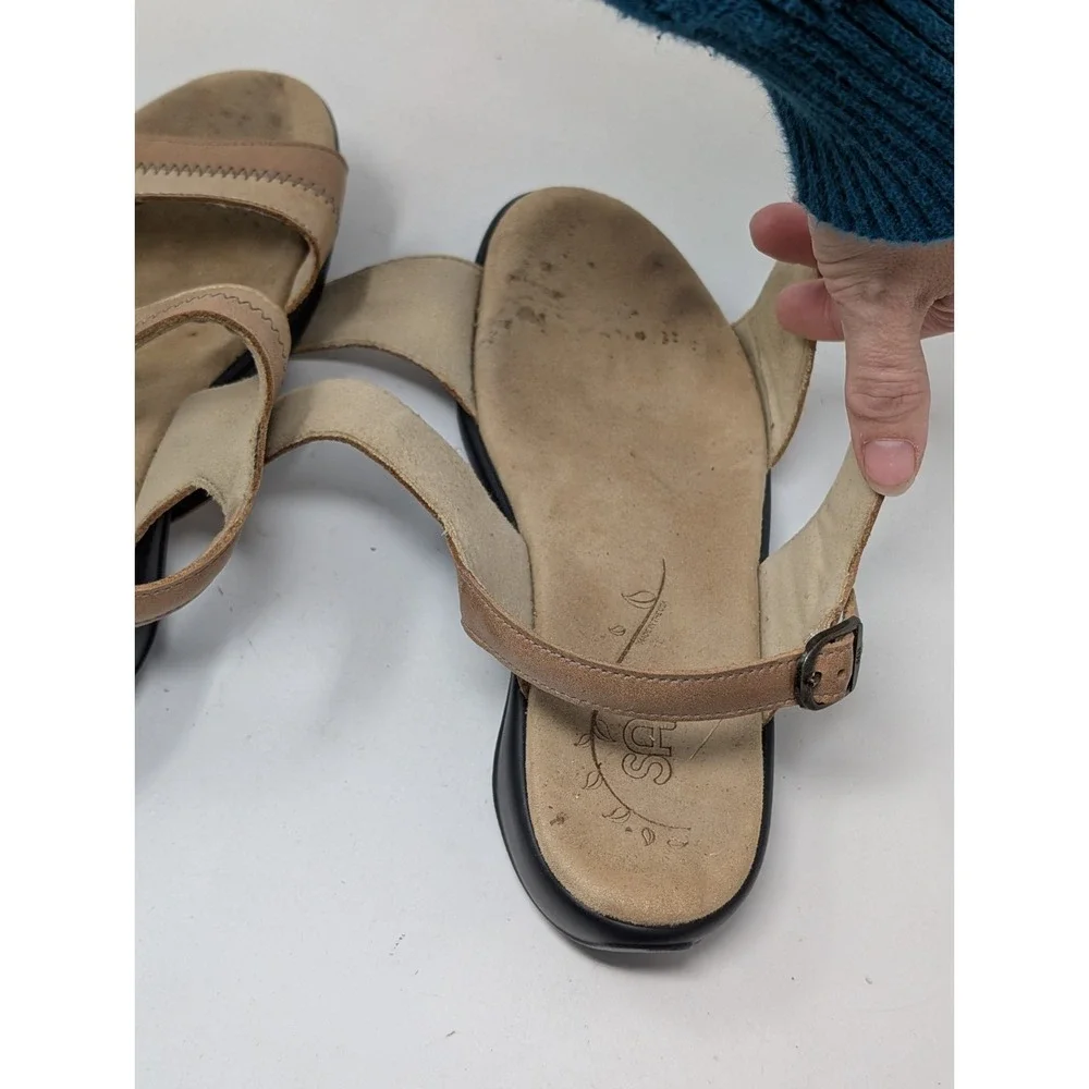 SAS Nudu Strappy Leather Slingback Comfort Sandals Womens Shoes Size 8 M Beige